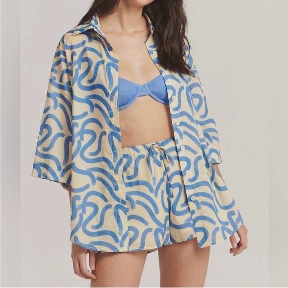 Charlie Holiday Sea Swirl Button Up - Picture 1 of 3